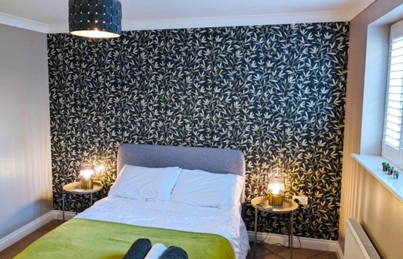 Holiday home Modern Town House In Cotswolds - 3 Double Bedrooms